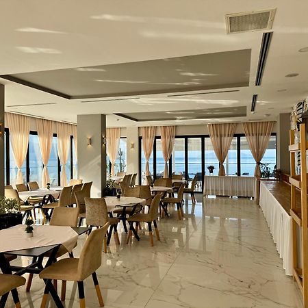 Hotel Britania Vlorë 外观 照片