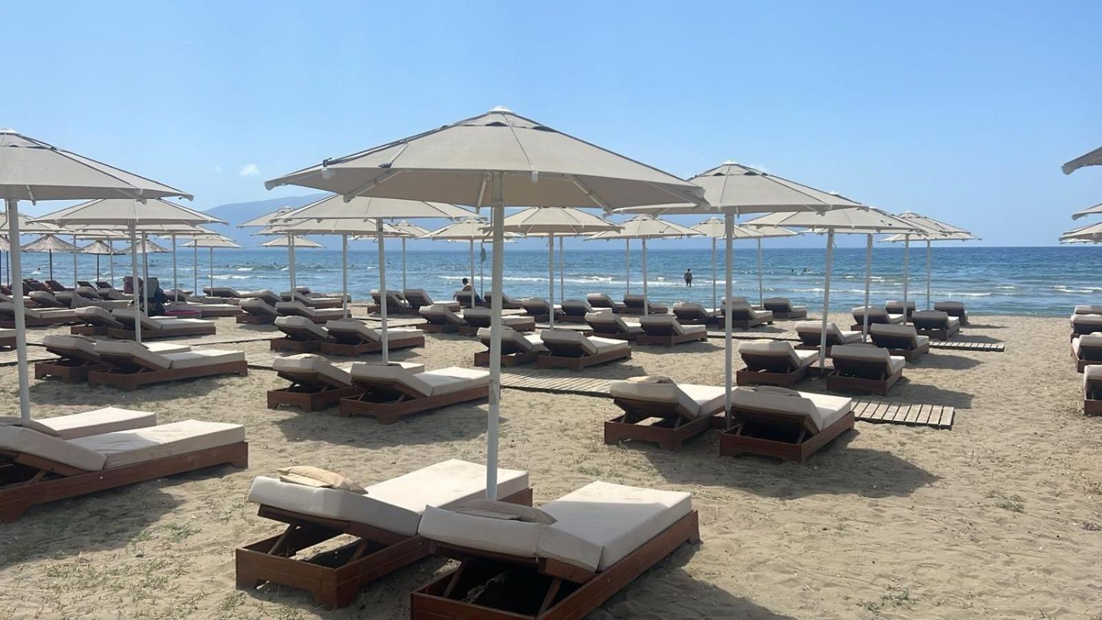 Hotel Britania Vlorë 外观 照片