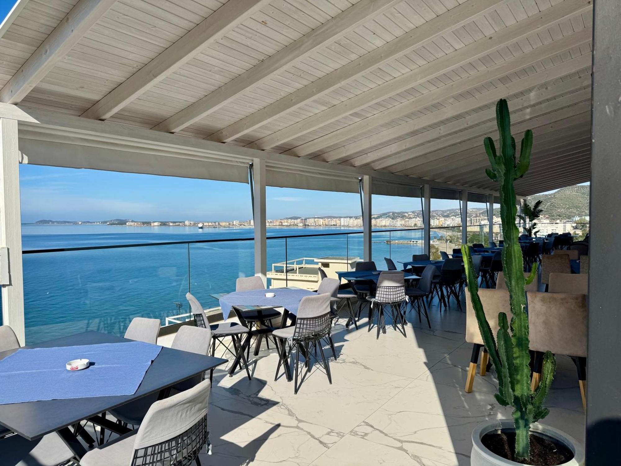 Hotel Britania Vlorë 外观 照片